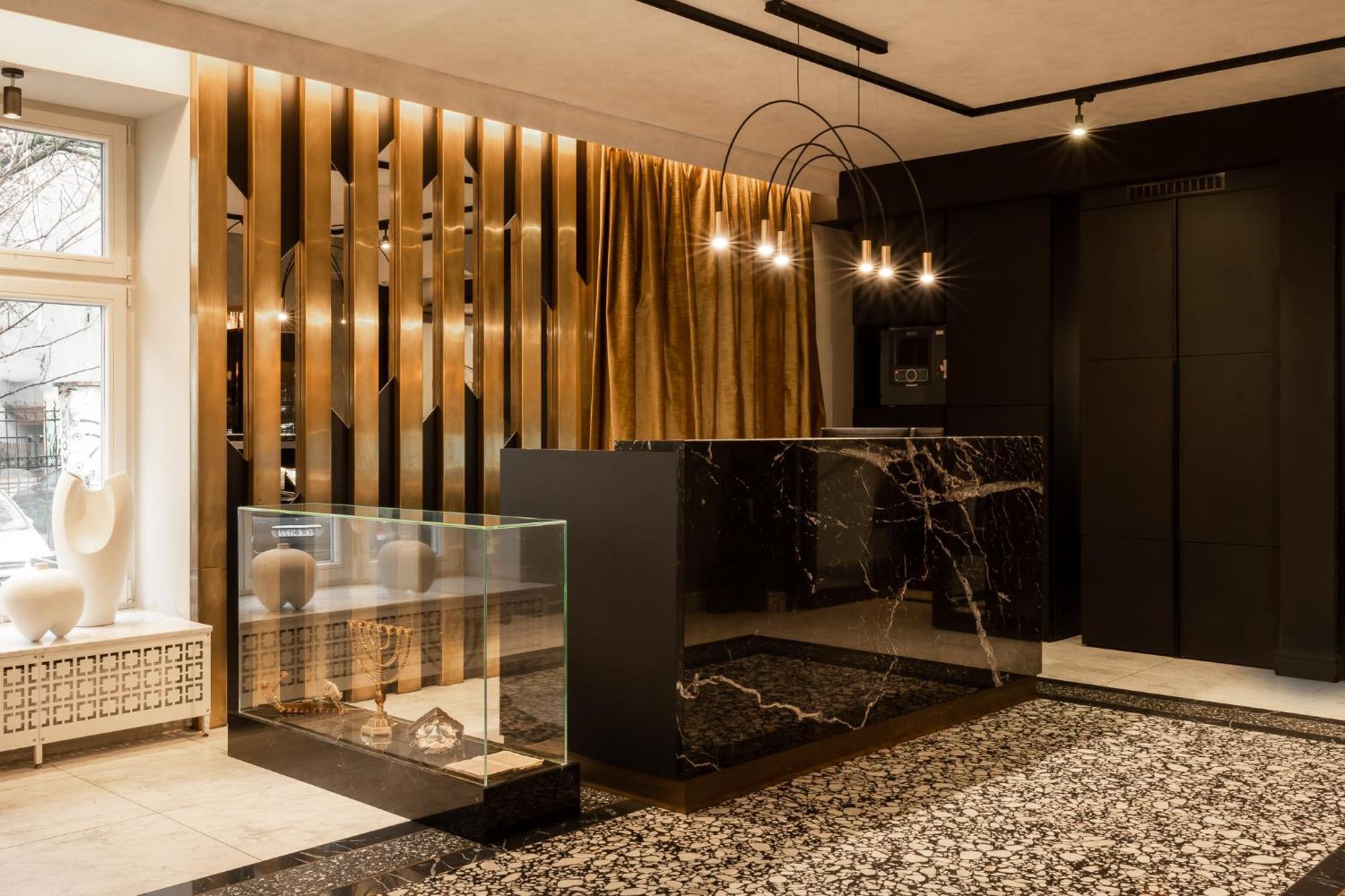 M29 Hotel
